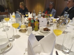 Frühstückstisch beim bbw Personalerfrühstück